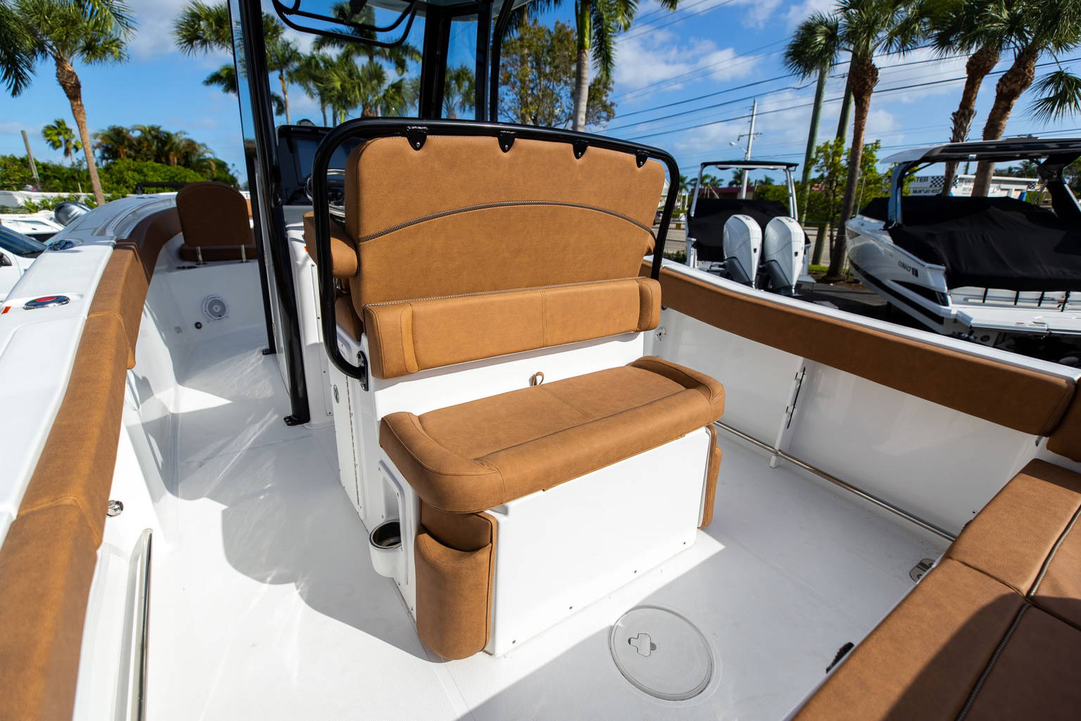 New 2023 Sea Hunt Ultra 255 SE #0252 image 16