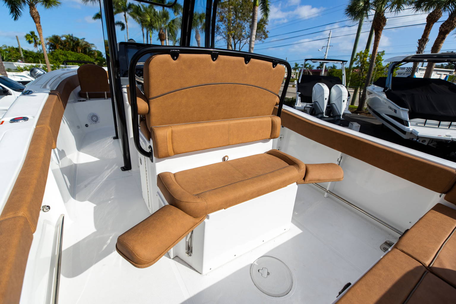 New 2023 Sea Hunt Ultra 255 SE #0252 image 17