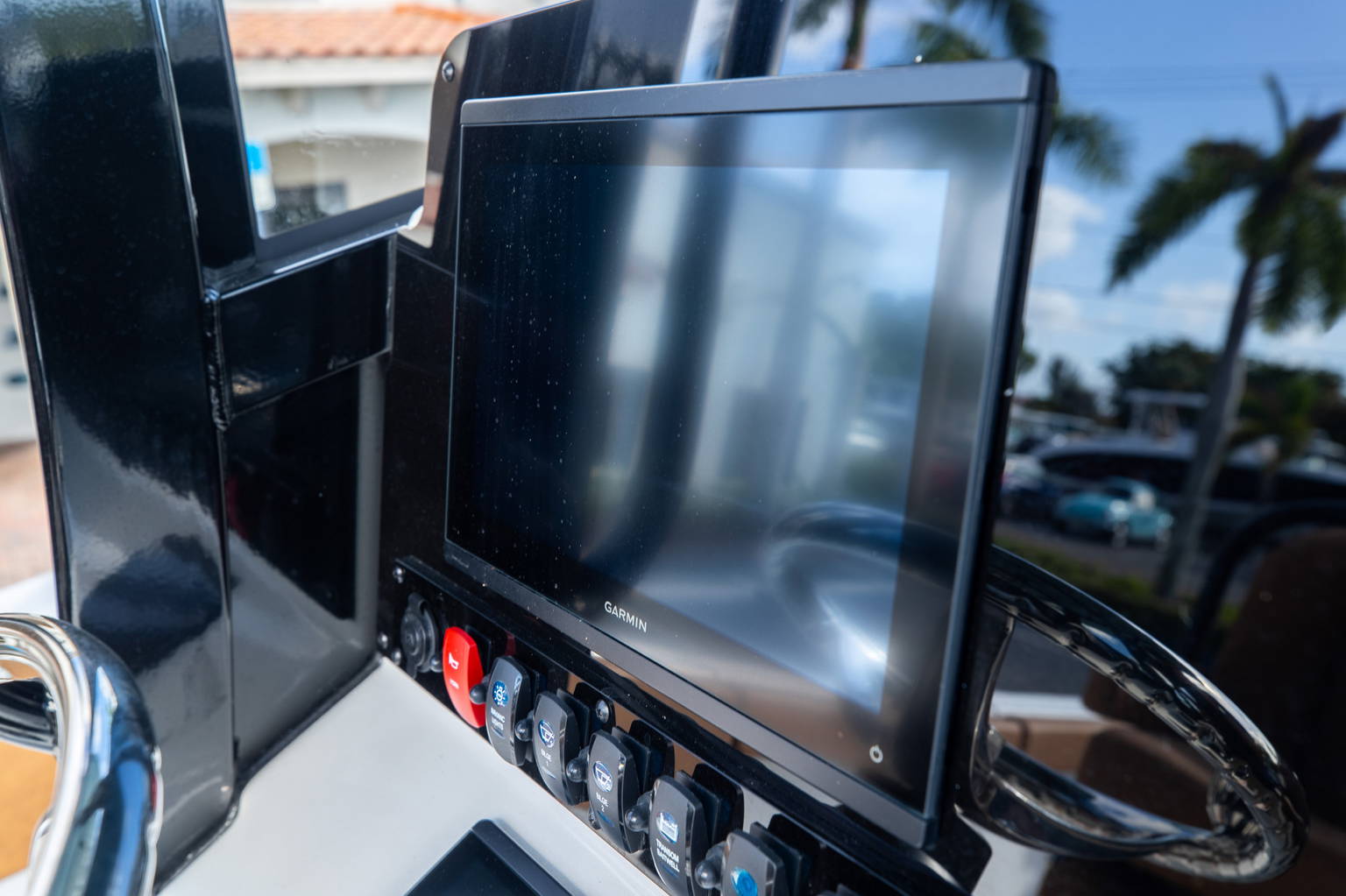 Alternative image of Sea Hunt Ultra 255 SE in West Palm Beach, FL