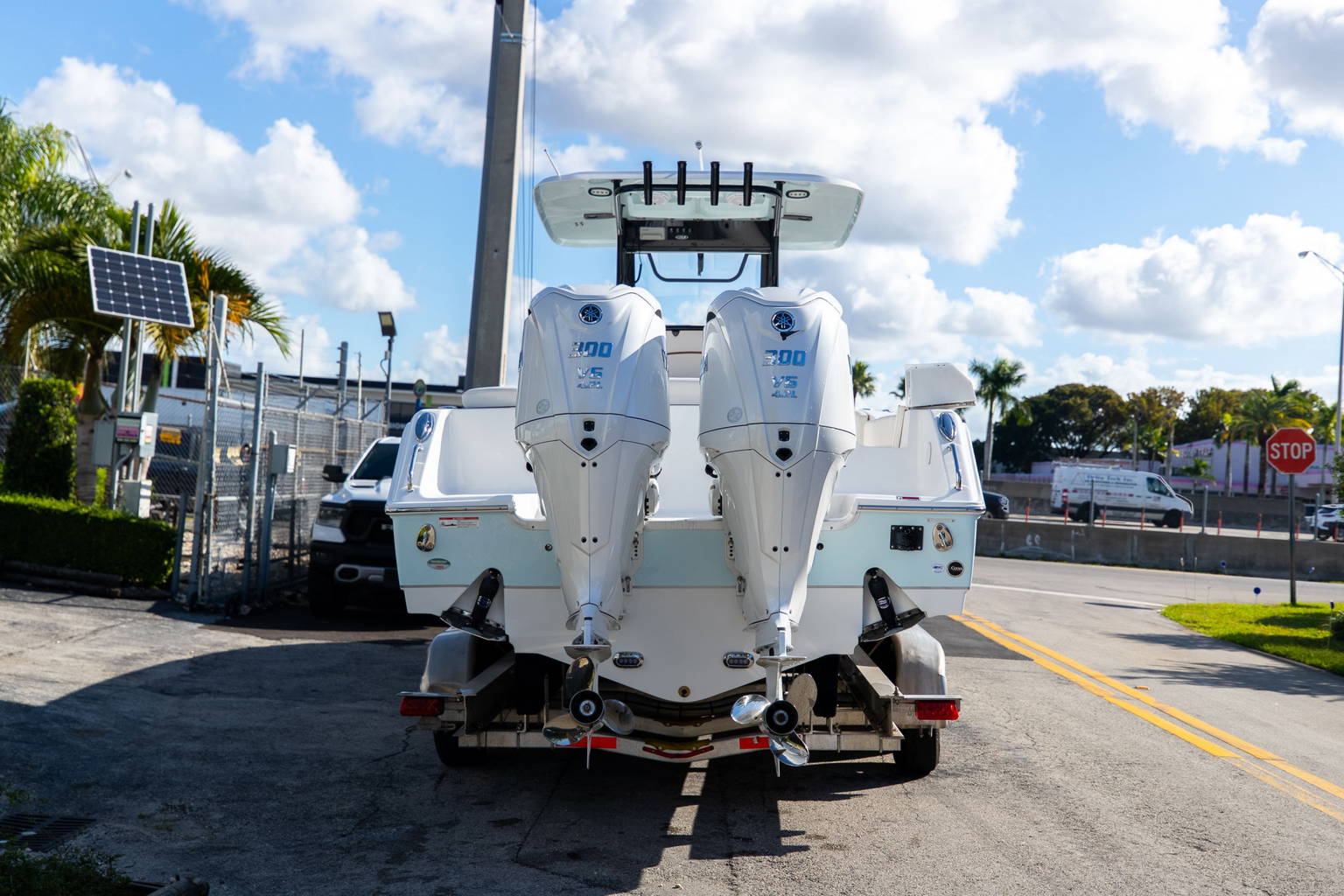 New 2022 Sea Hunt Ultra 305 SE #0060 image 4