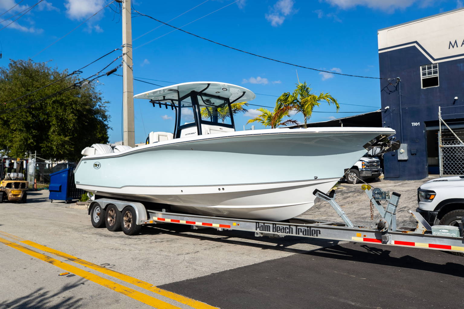 New 2022 Sea Hunt Ultra 305 SE #0060 image 2