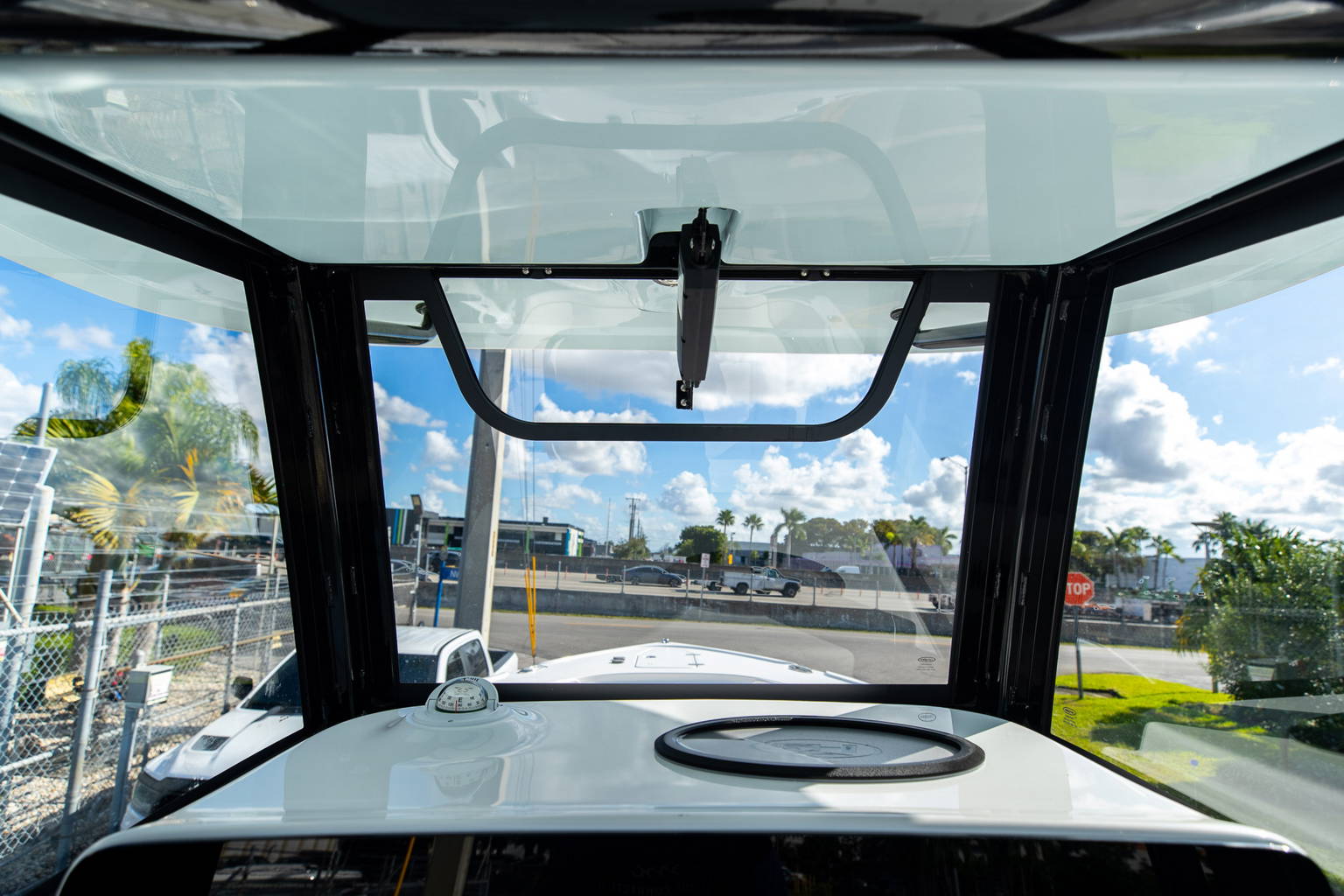 New 2022 Sea Hunt Ultra 305 SE #0060 image 24