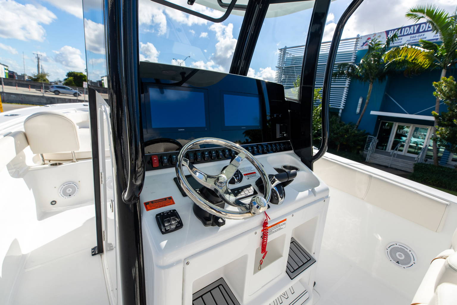 New 2022 Sea Hunt Ultra 305 SE #0060 image 26