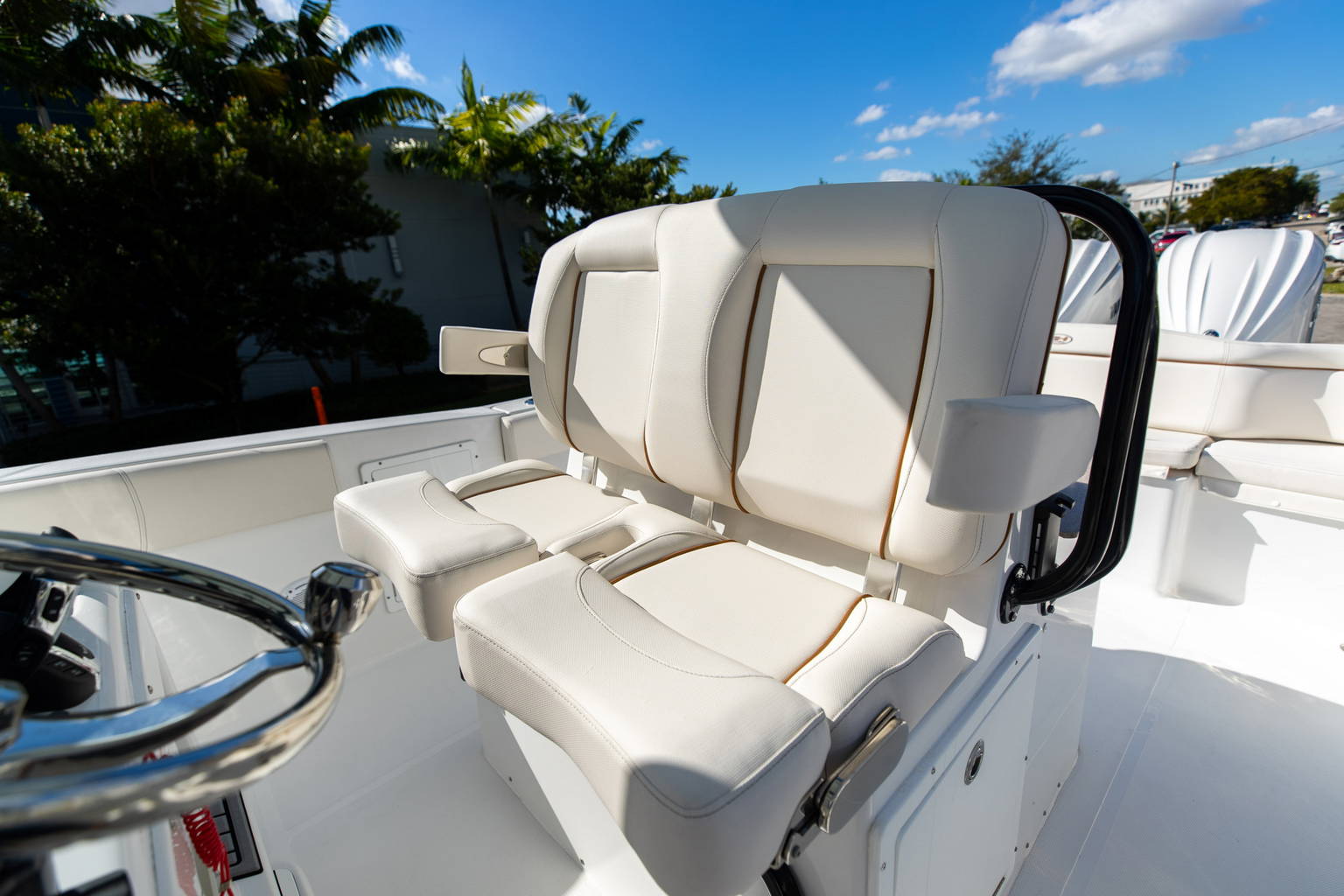 New 2022 Sea Hunt Ultra 305 SE #0060 image 28