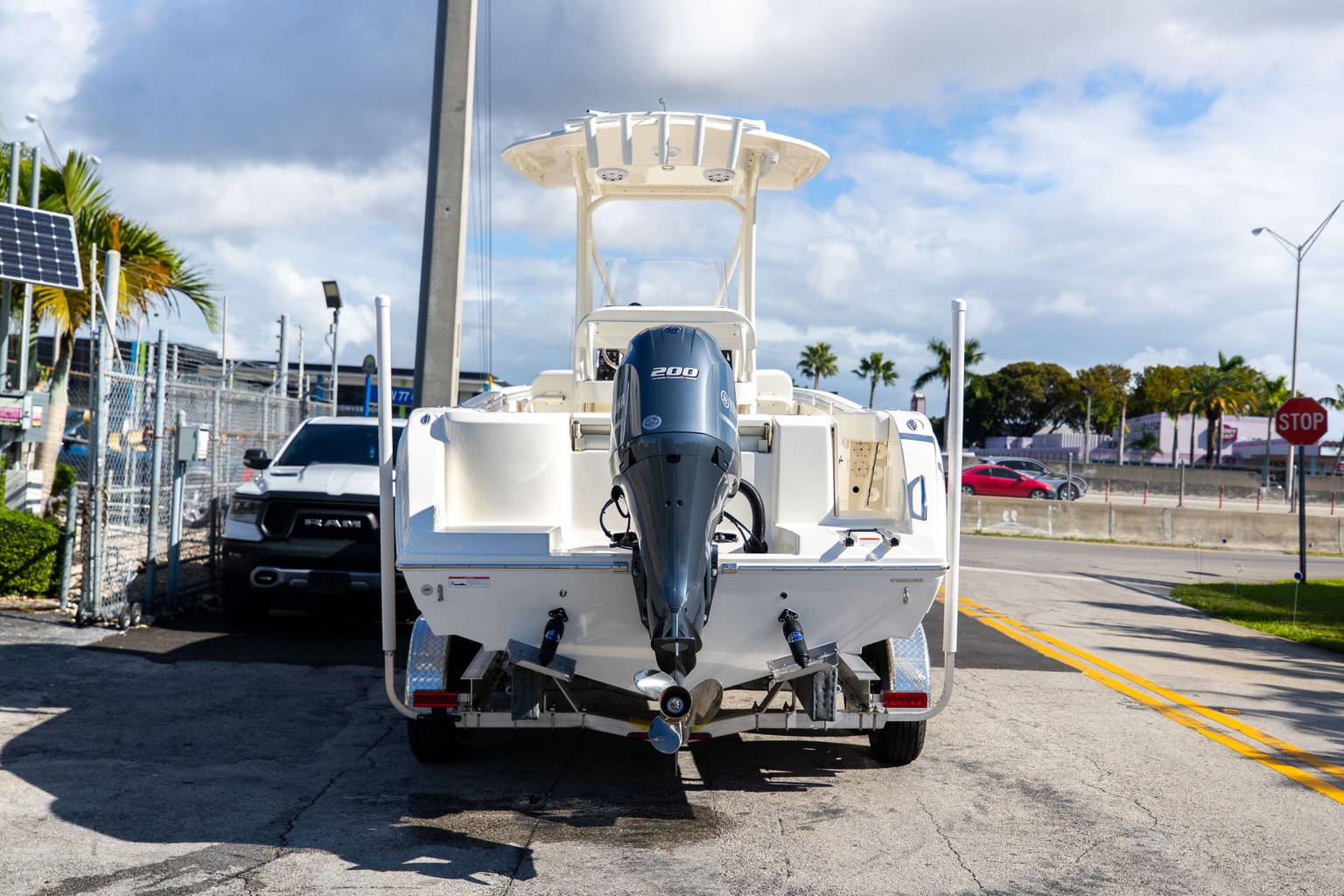 New 2023 Cobia 220 CC #X031 image 4