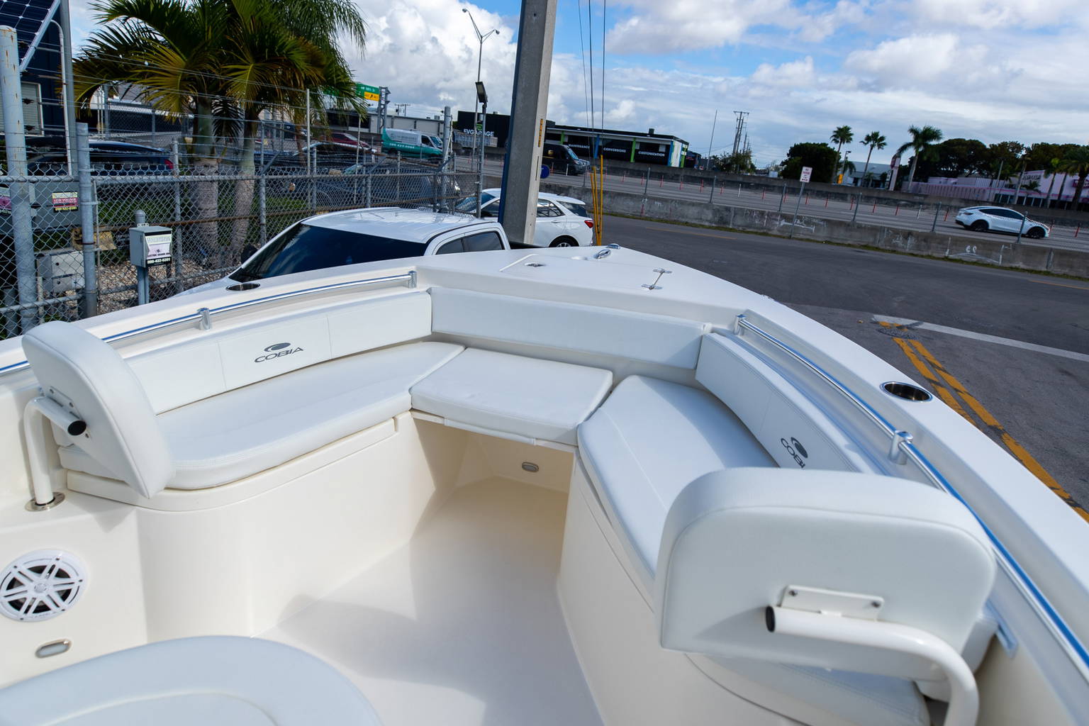 New 2023 Cobia 220 CC #X031 image 26