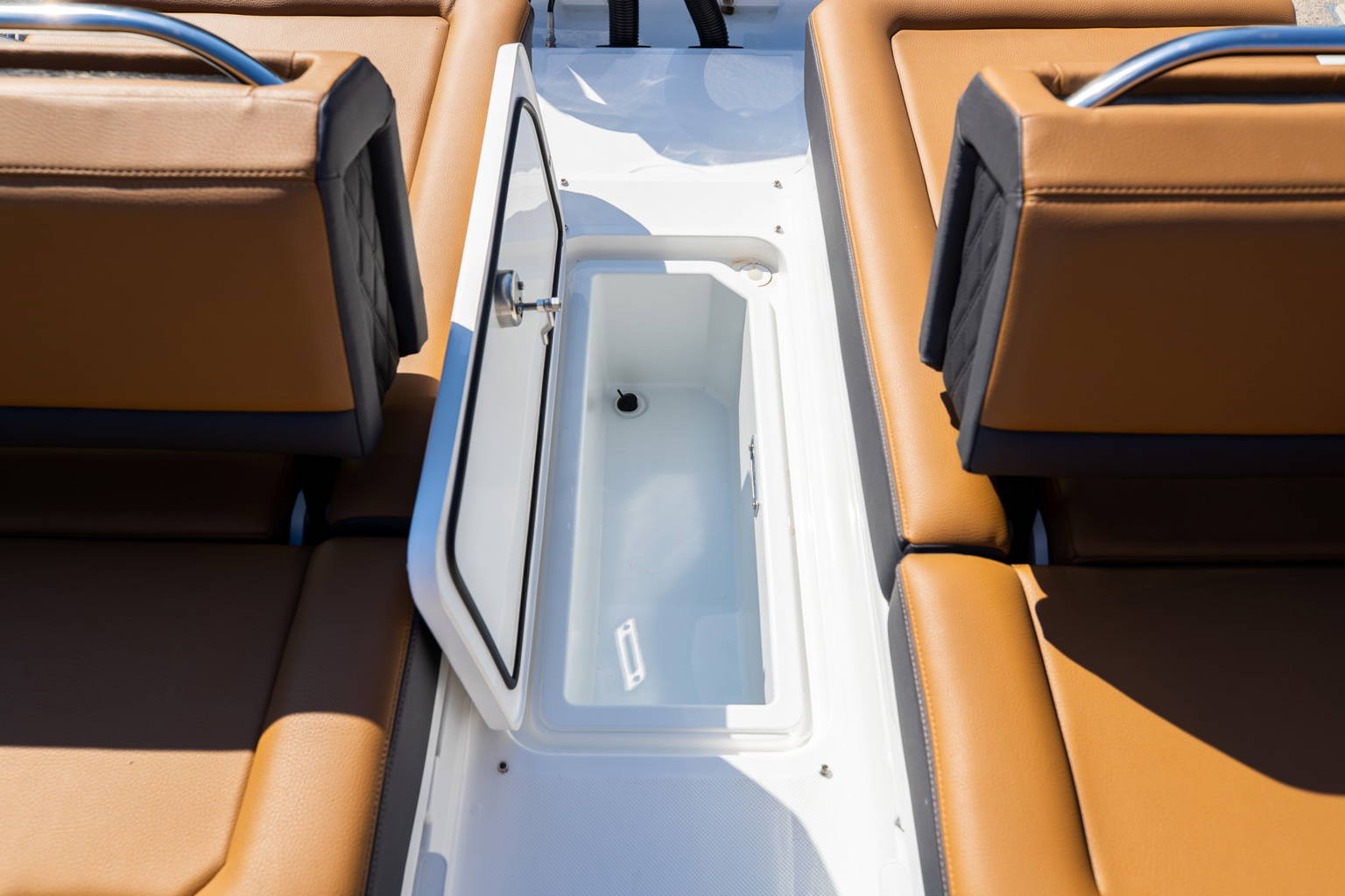 New 2023 Cobalt R8 OB #8013 image 6