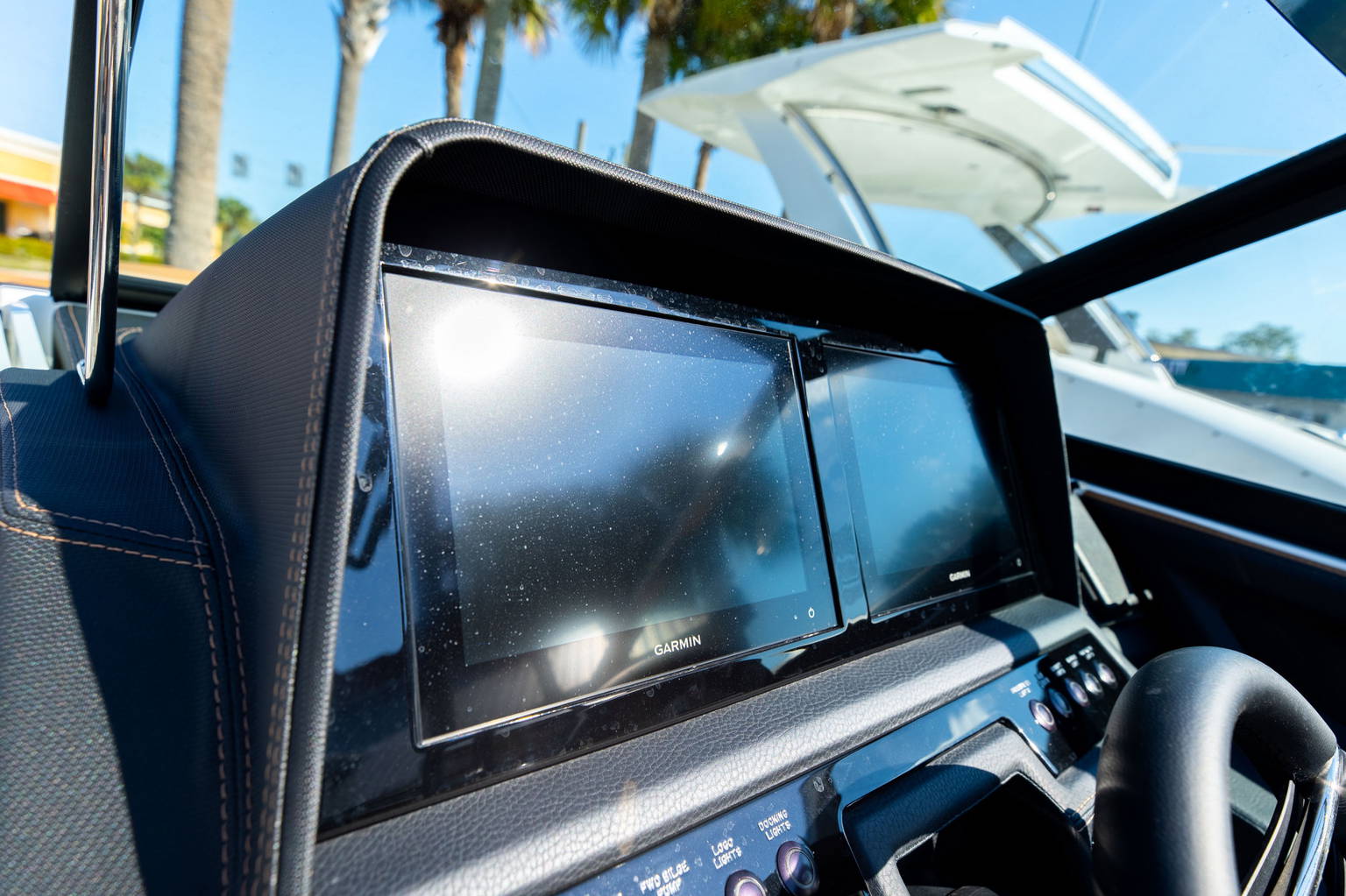 Alternative image of Cobalt R8 OB in Aventura, FL
