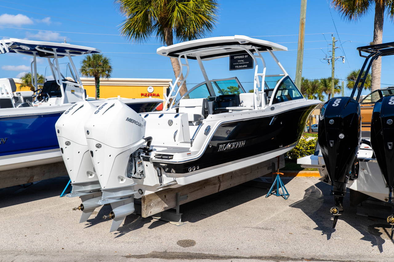 Main image of Blackfin 252DC in West Palm Beach, FL