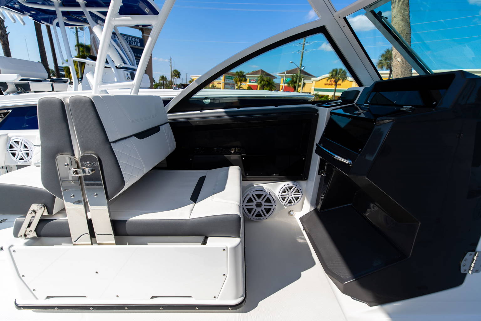 New 2023 Blackfin 252DC #H199 image 21