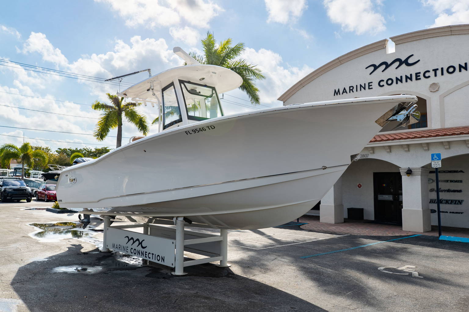 Used 2022 Sea Hunt Gamefish 27 CB #0177 image 2