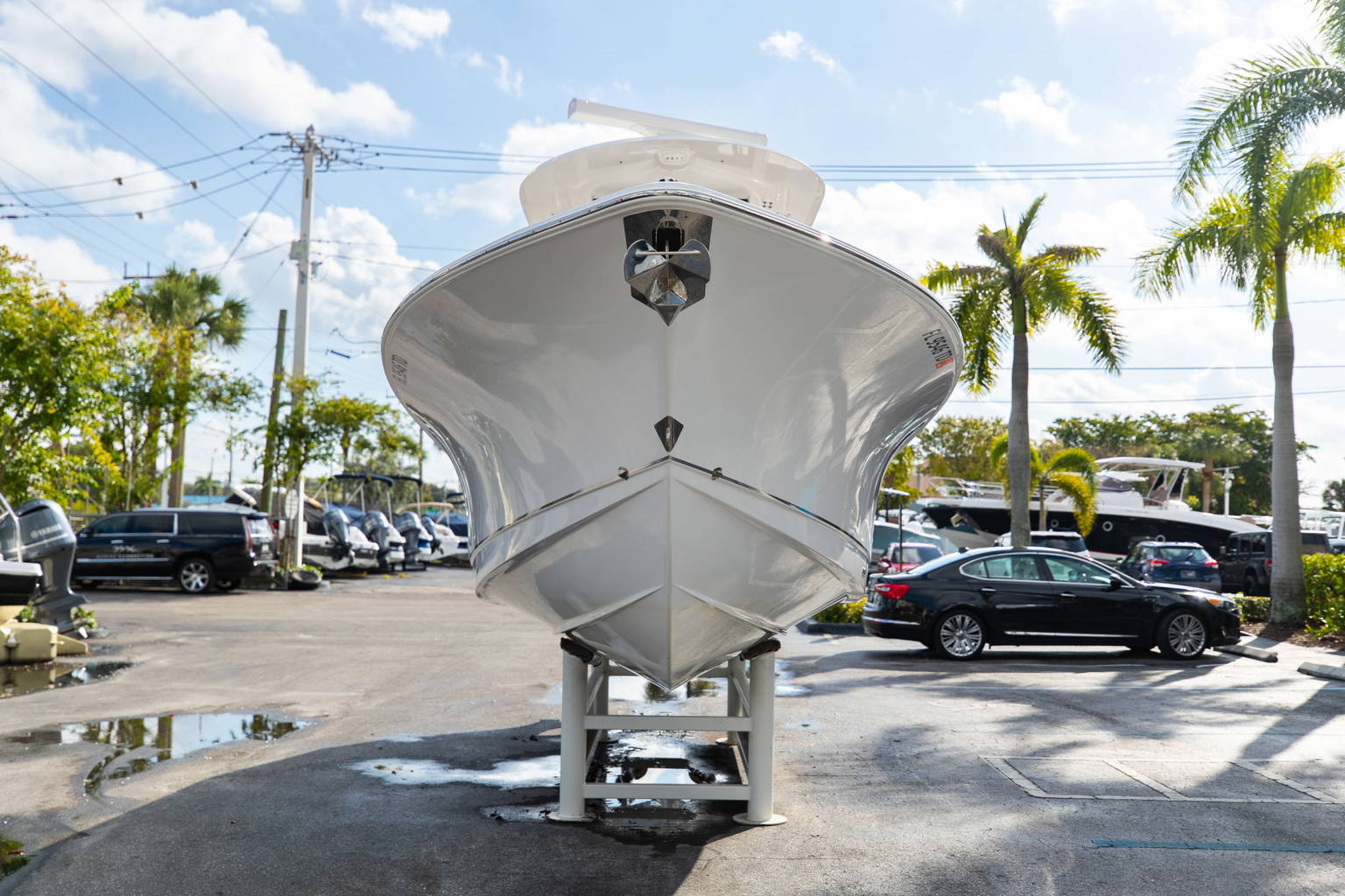 Used 2022 Sea Hunt Gamefish 27 CB #0177 image 4