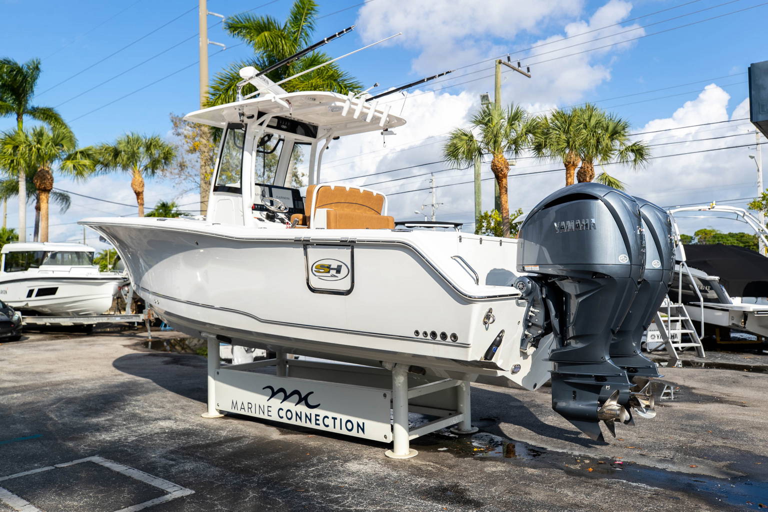 Used 2022 Sea Hunt Gamefish 27 CB #0177 image 8