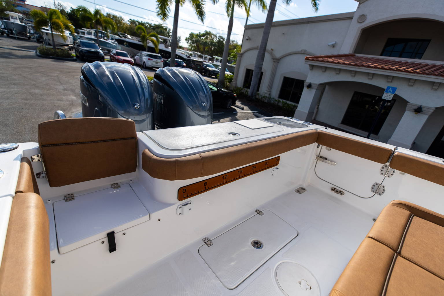 Used 2022 Sea Hunt Gamefish 27 CB #0177 image 18