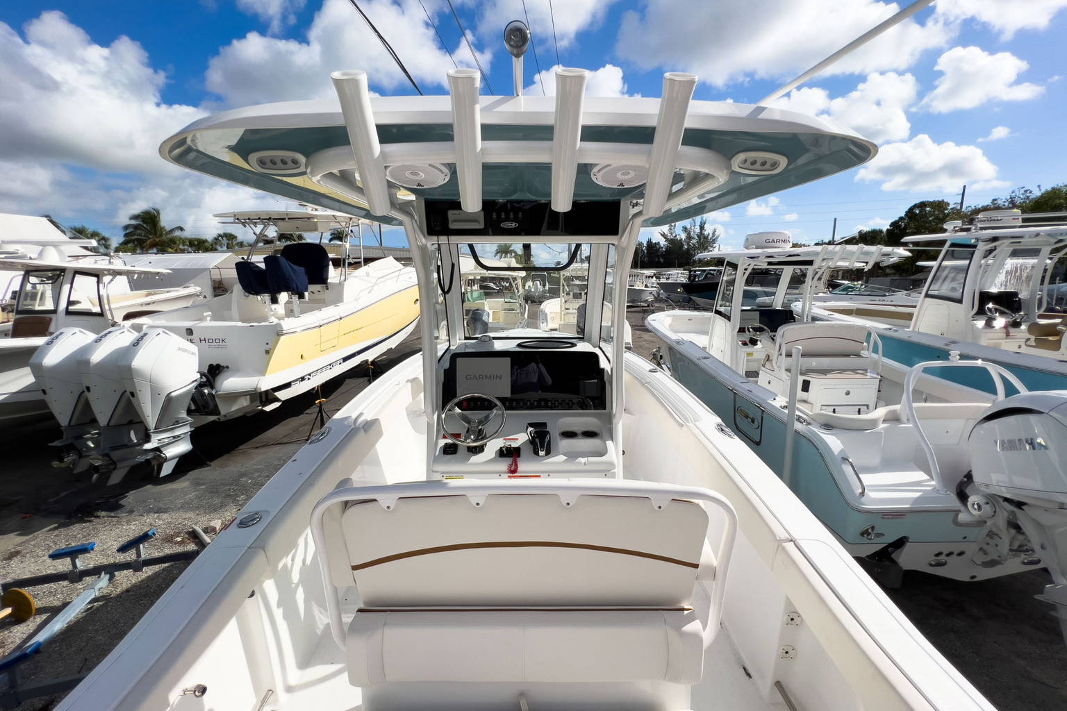 Used 2022 Sea Hunt Ultra 255 #0159 image 7