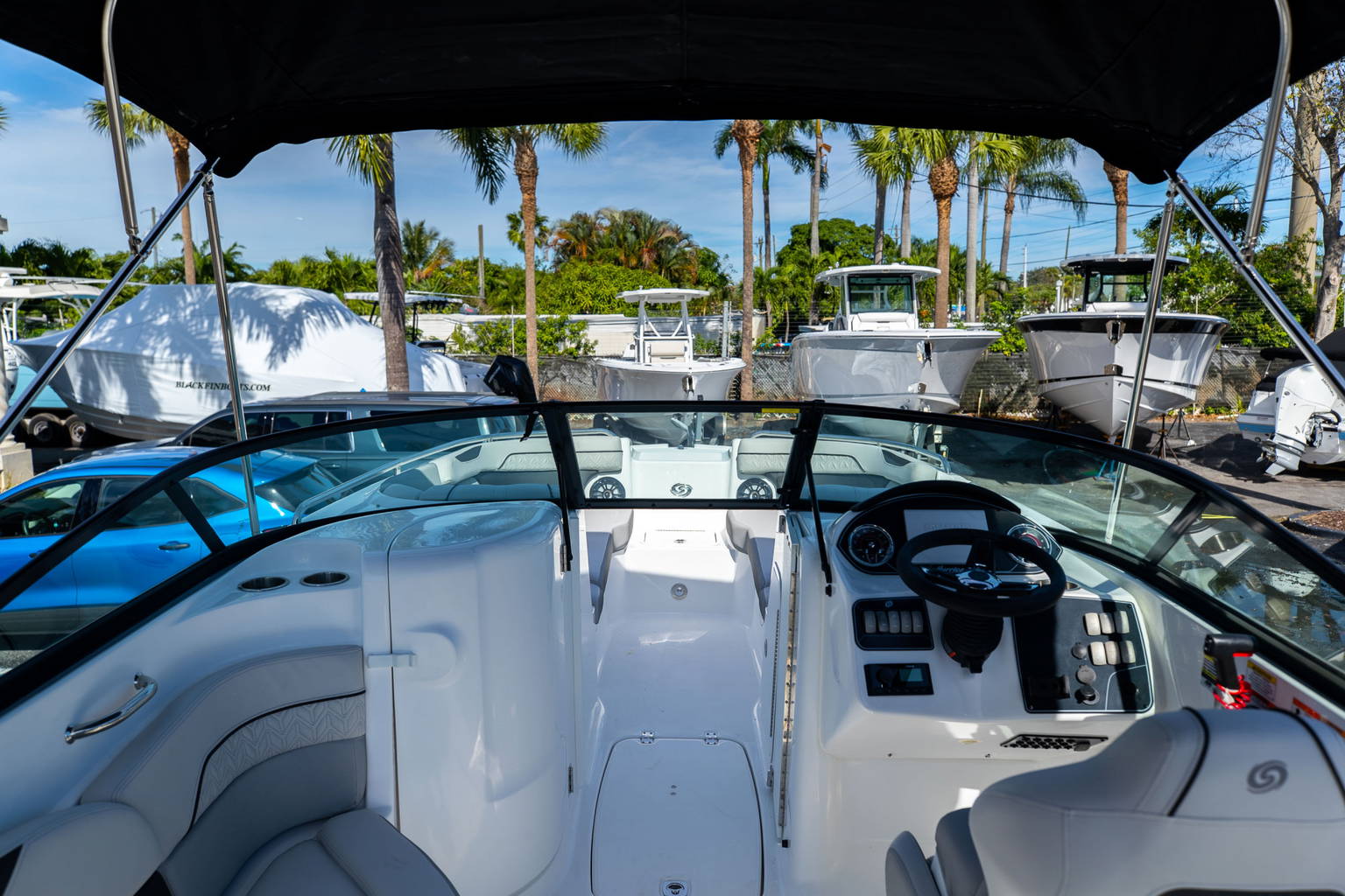 New 2023 Hurricane SunDeck 2200 OB #0863 image 11