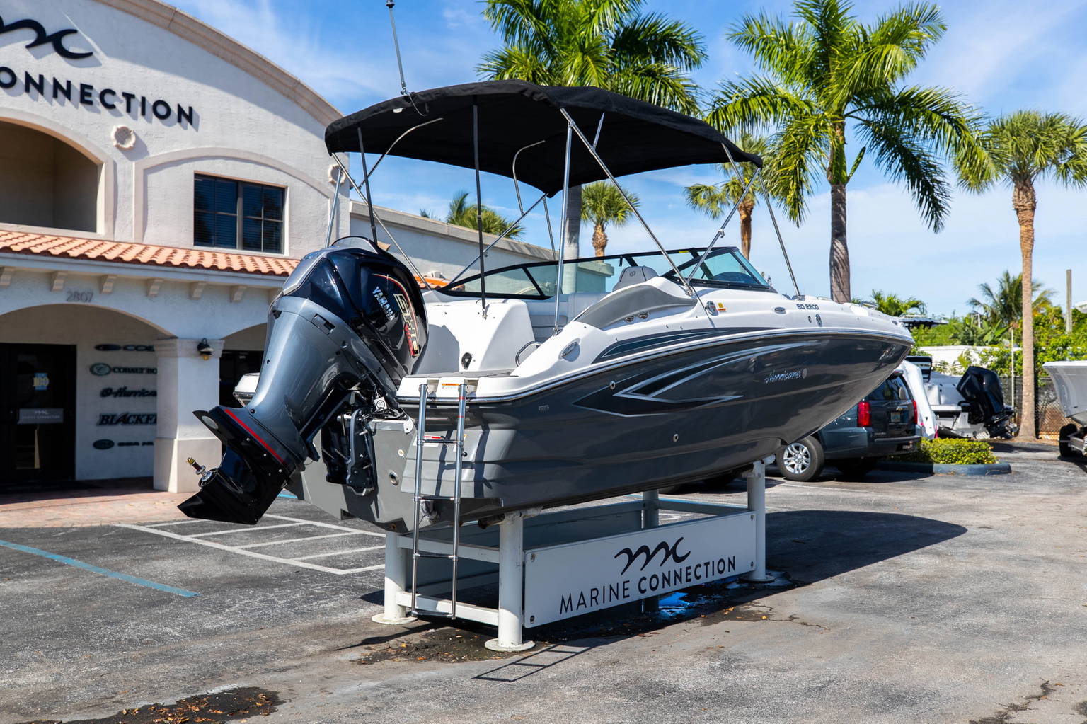Alternative image of Hurricane SunDeck 2200 OB in West Palm Beach, FL