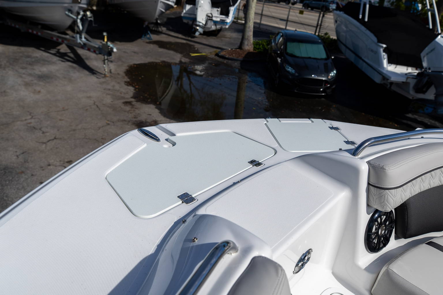 New 2023 Hurricane SunDeck 2200 OB #0863 image 31