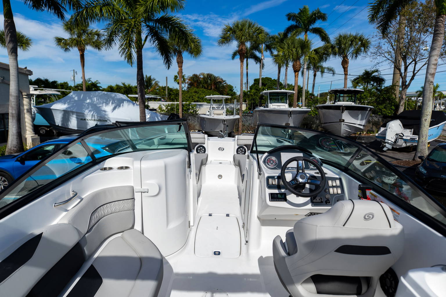 New 2023 Hurricane SunDeck 2200 OB #0863 image 10