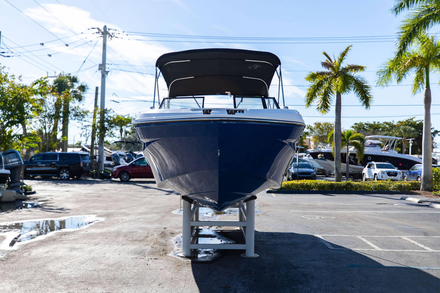 New 2023 Hurricane SunDeck 235 OB #0505 image 4