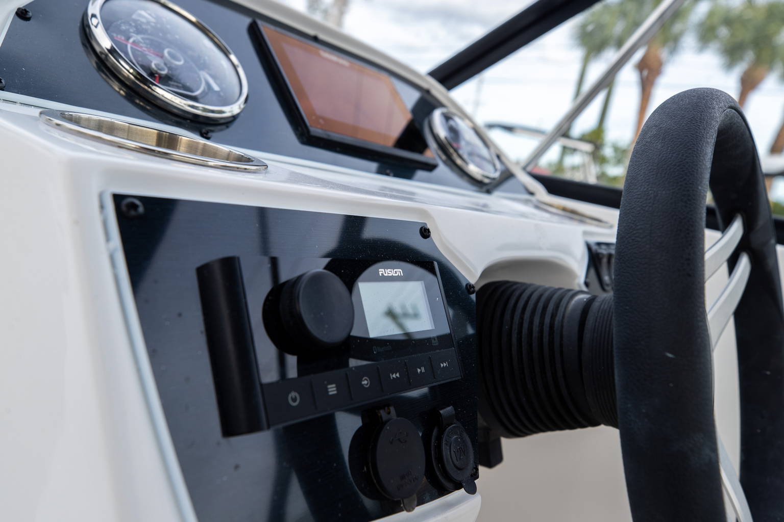 New 2023 Hurricane SunDeck 235 OB #0505 image 21