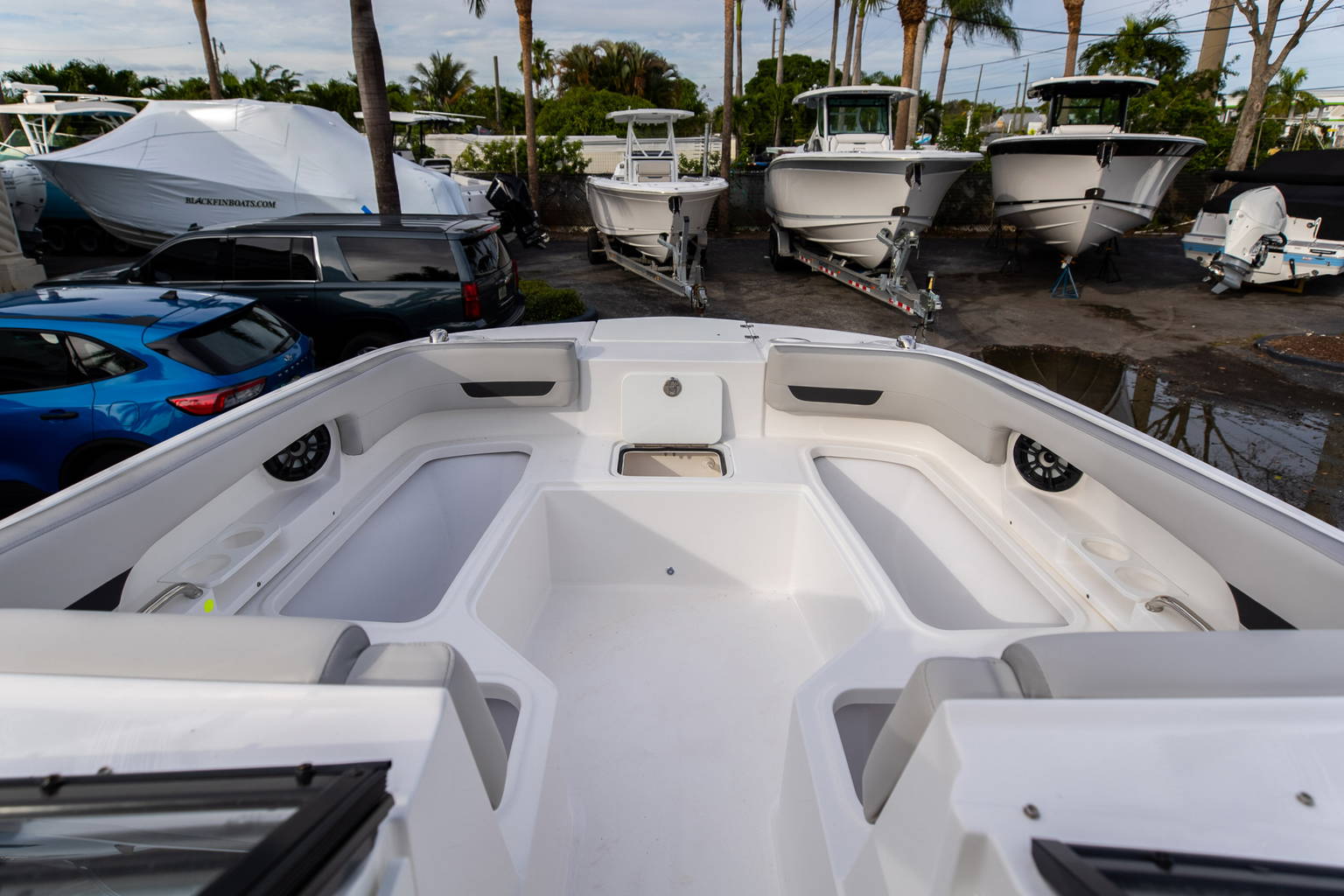 New 2023 Hurricane SunDeck 235 OB #0505 image 32