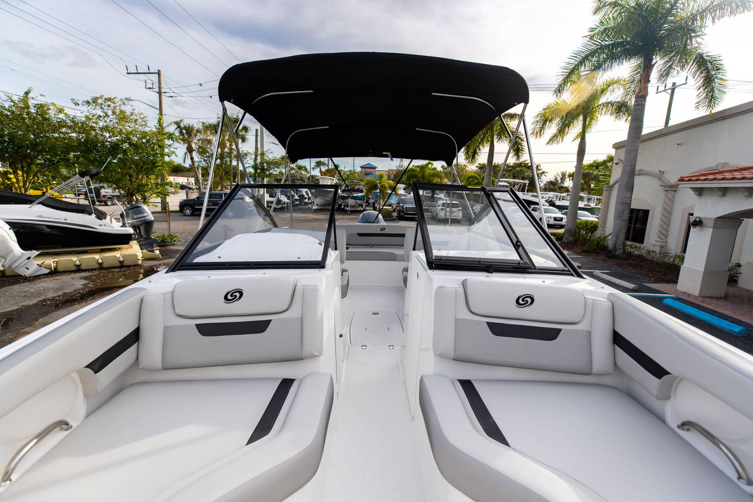 New 2023 Hurricane SunDeck 235 OB #0505 image 35