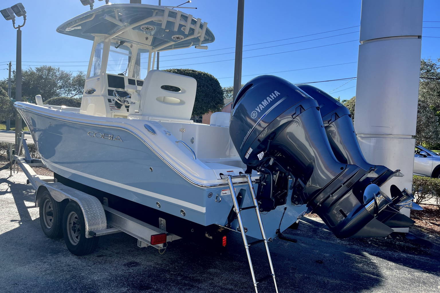 New 2023 Cobia 240 CC #B051 image 4