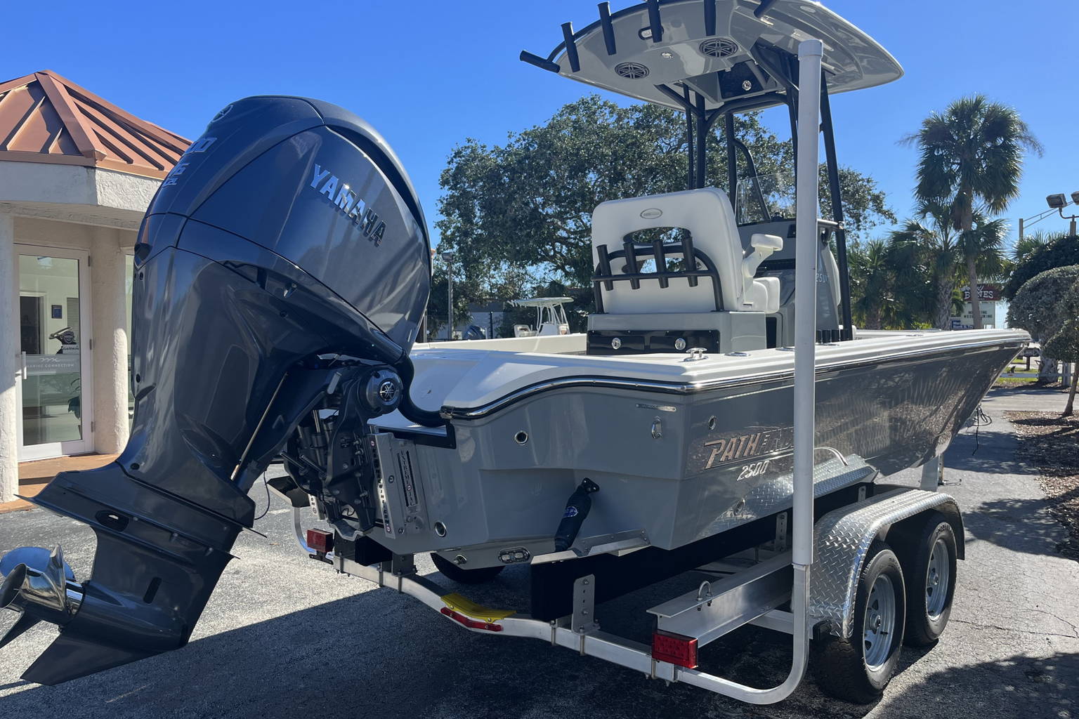 New 2023 Pathfinder 2500 Hybrid #D051 image 6