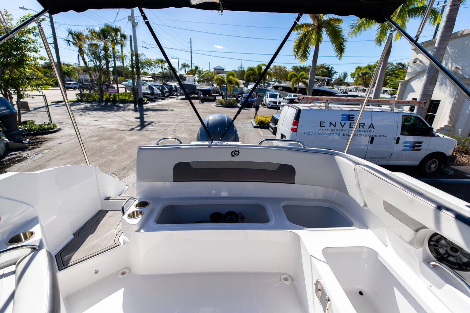 New 2023 Hurricane SunDeck OB SD 235 OB #9620 image 17