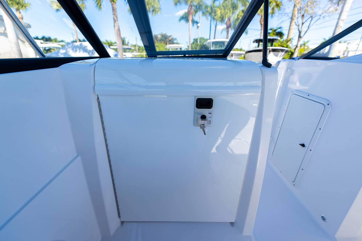 New 2023 Hurricane SunDeck OB SD 235 OB #9620 image 25