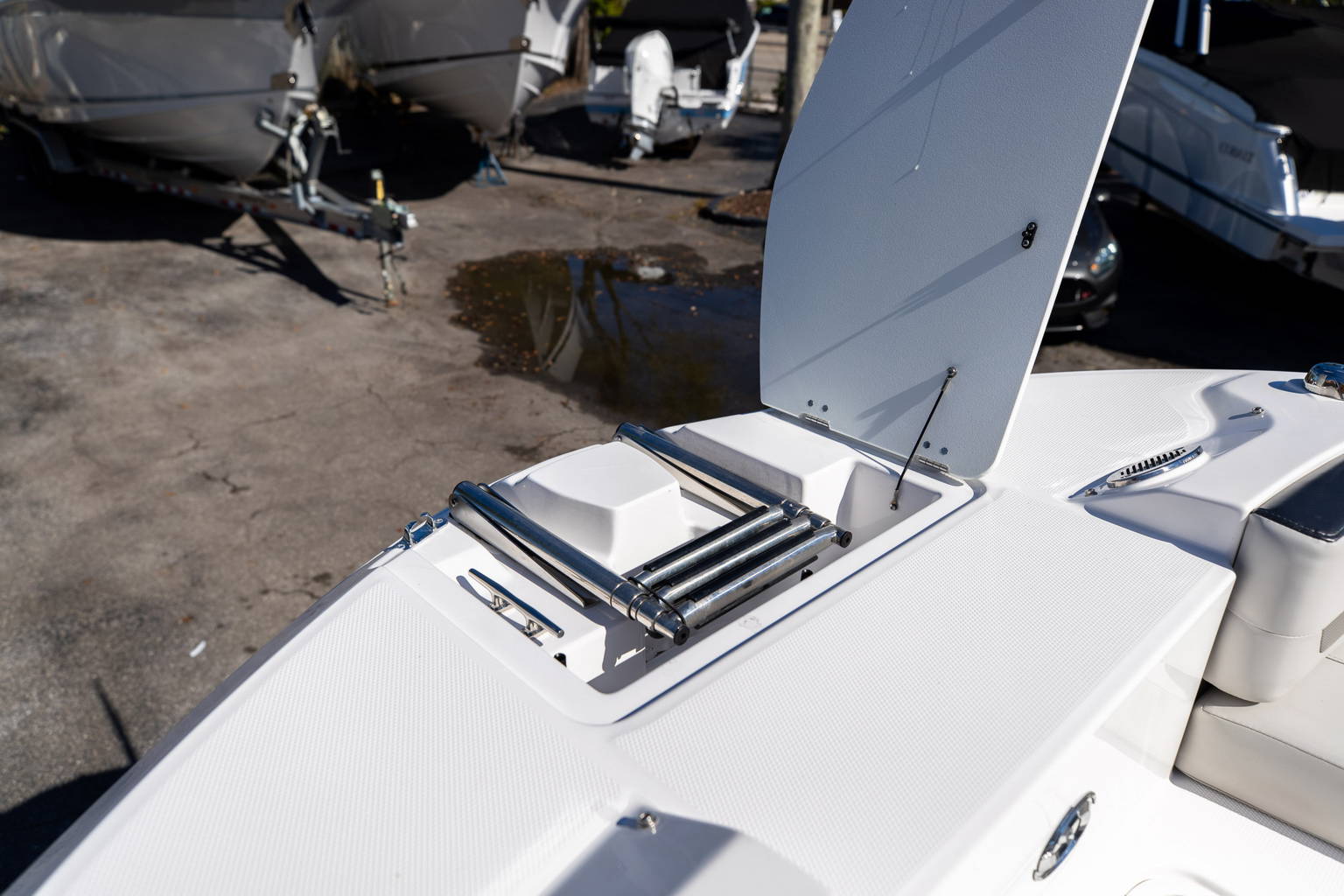 New 2023 Hurricane SunDeck OB SD 235 OB #9620 image 36