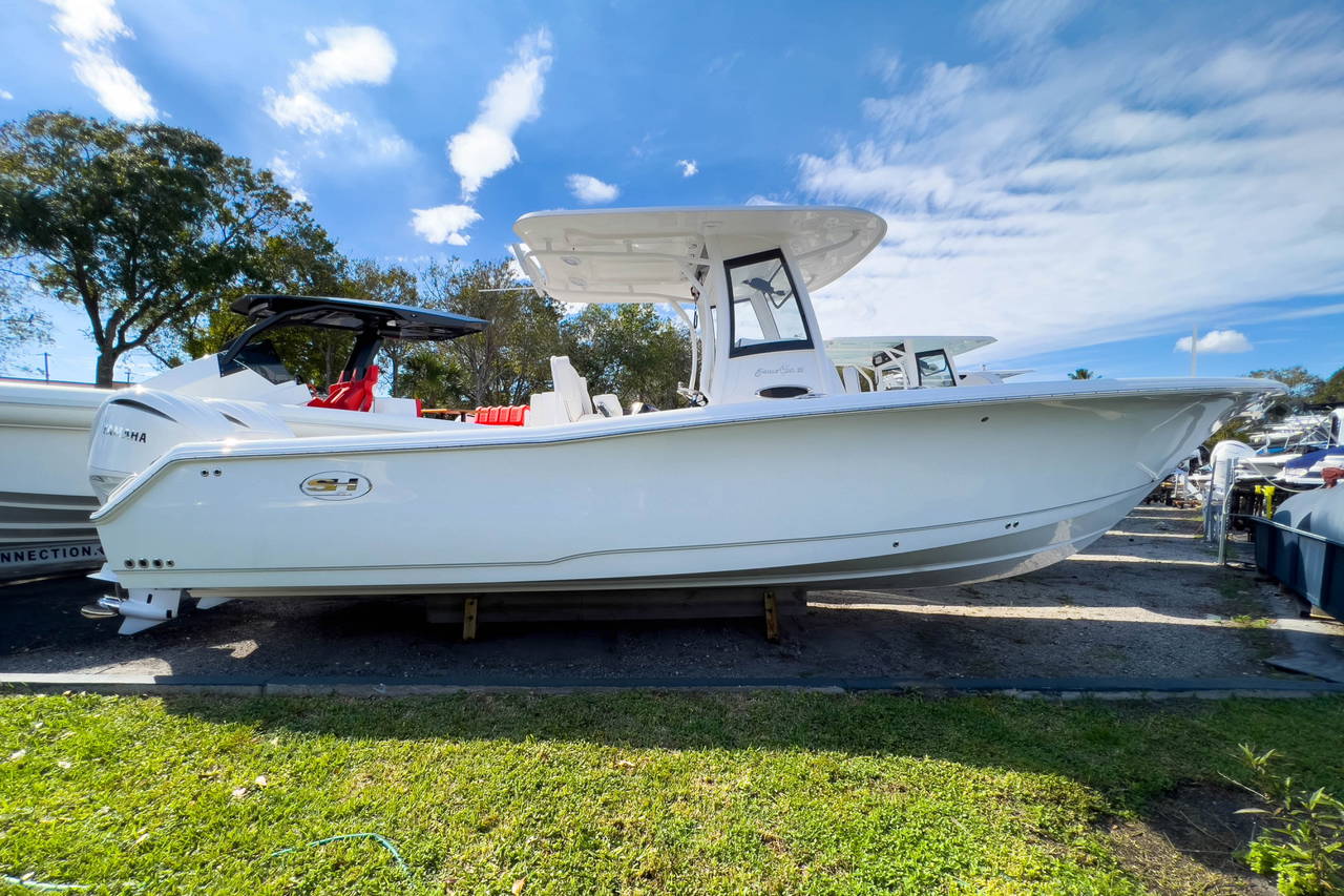 Main image of Sea Hunt Gamefish 30 FS in West Palm Beach, FL