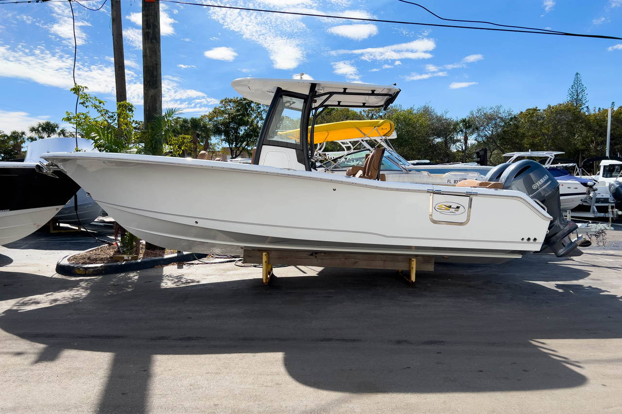 Main image of Sea Hunt Ultra 265 SE in West Palm Beach, FL