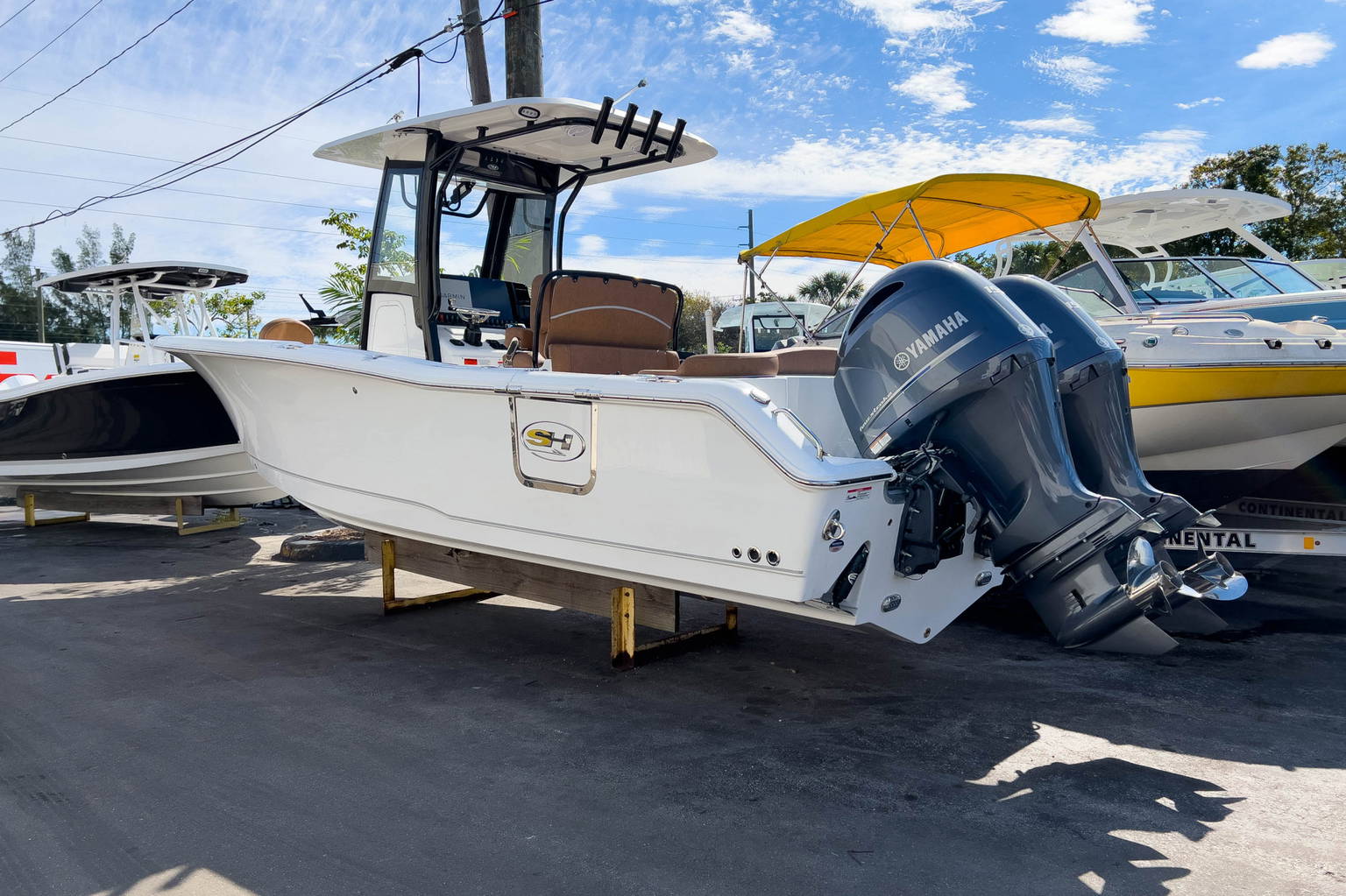 Alternative image of Sea Hunt Ultra 265 SE in West Palm Beach, FL