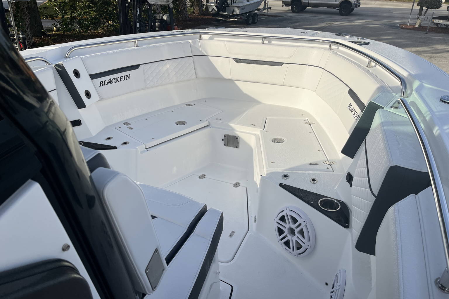 New 2023 Blackfin 272CC #A416 image 10
