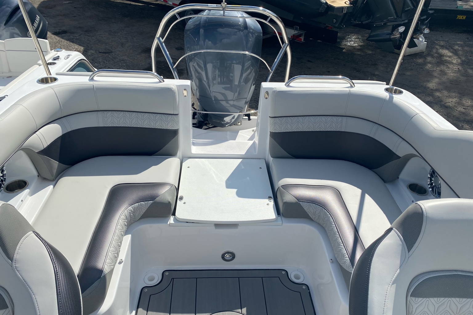 New 2023 Hurricane SunDeck 2486 OB #1874 image 24