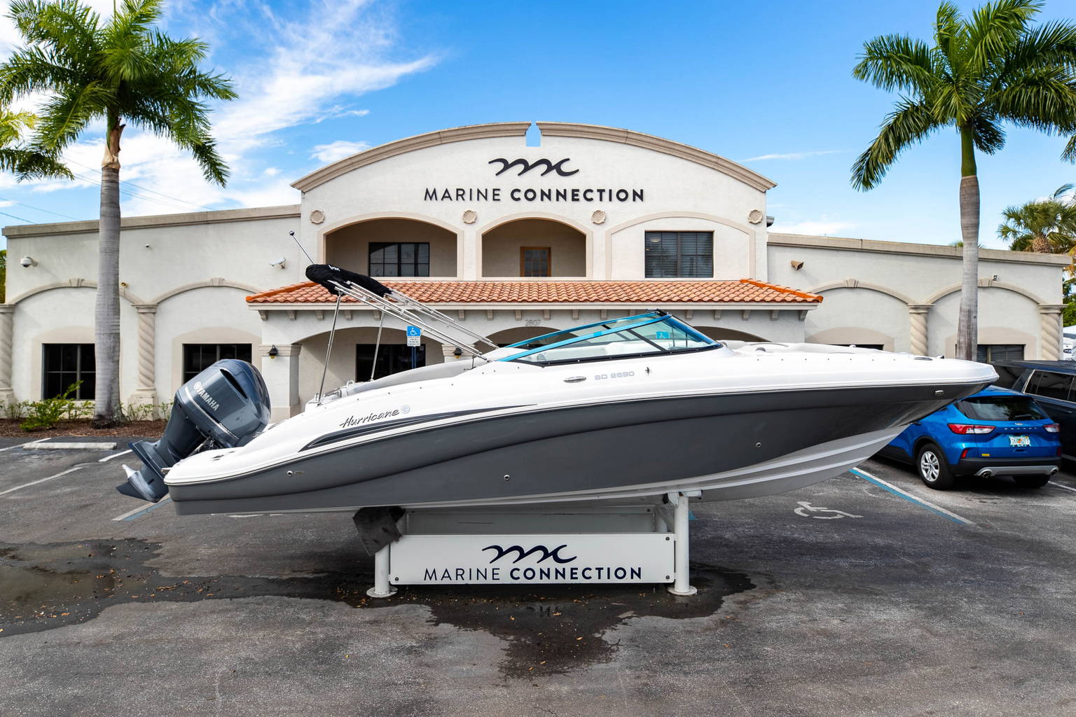New 2023 Hurricane SunDeck SD 2690 OB #0700 image 2