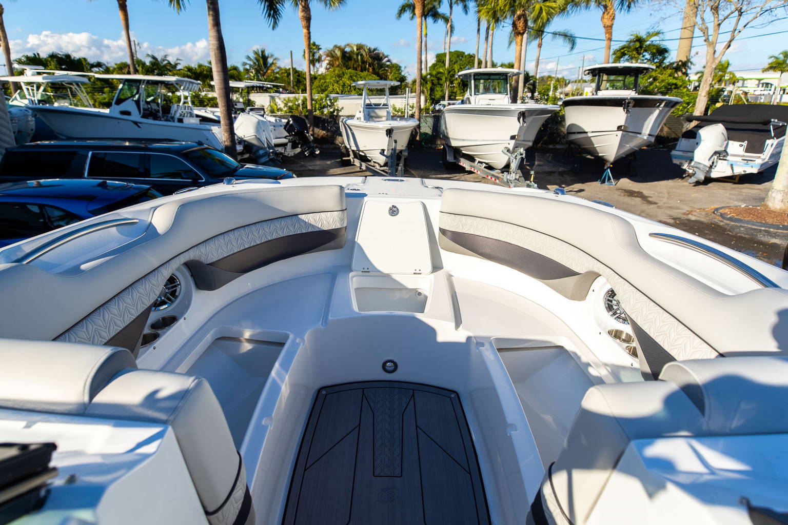 New 2023 Hurricane SunDeck SD 2690 OB #0700 image 32