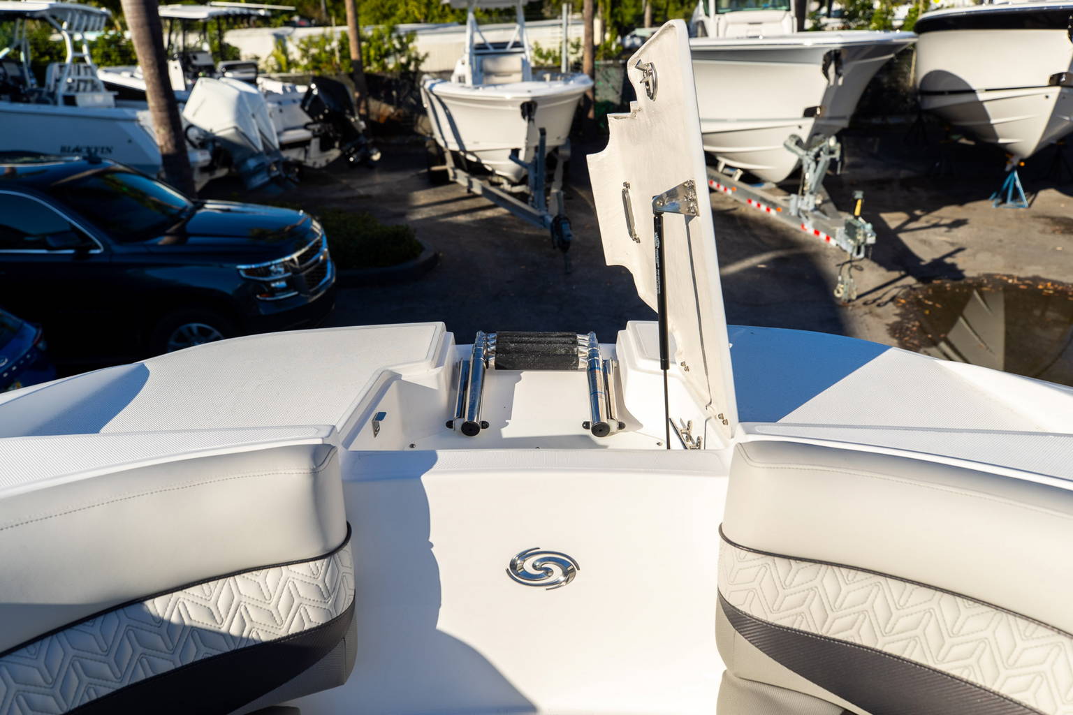 New 2023 Hurricane SunDeck SD 2690 OB #0700 image 34