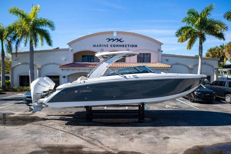 Main image of Cobalt 30SC in West Palm Beach, FL