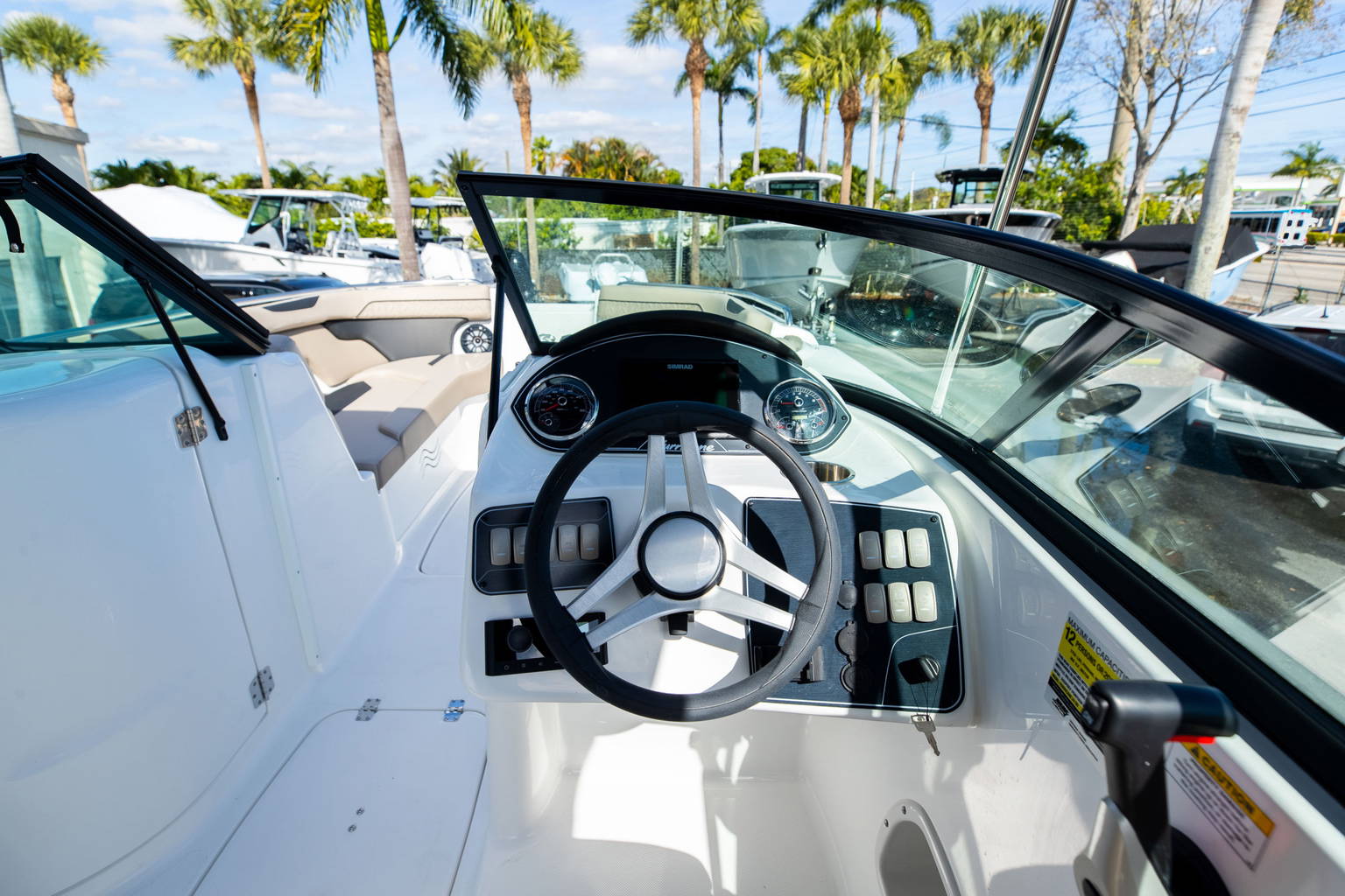 New 2023 Hurricane SunDeck 2400 OB #1867 image 15
