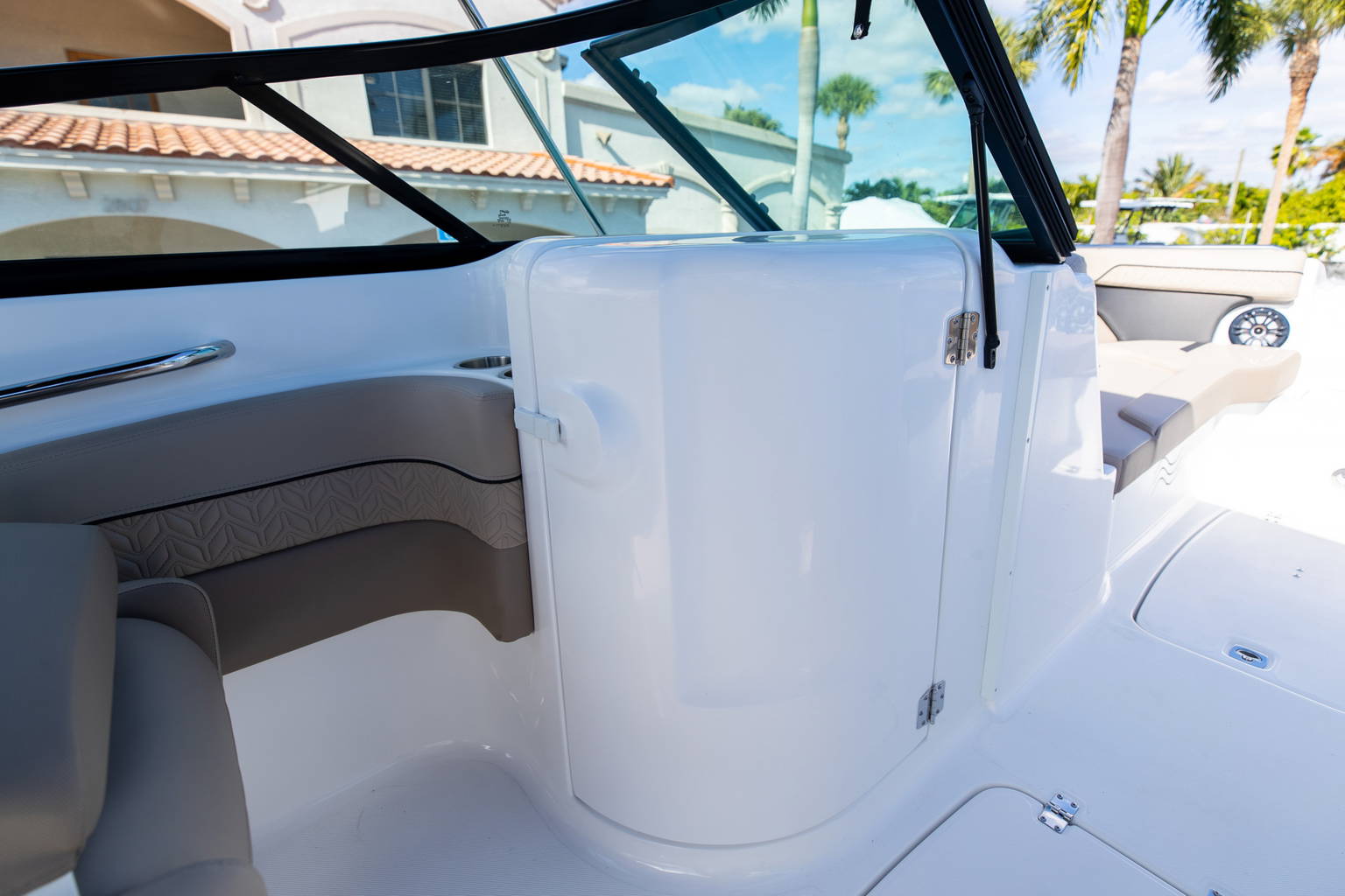 New 2023 Hurricane SunDeck 2400 OB #1867 image 20