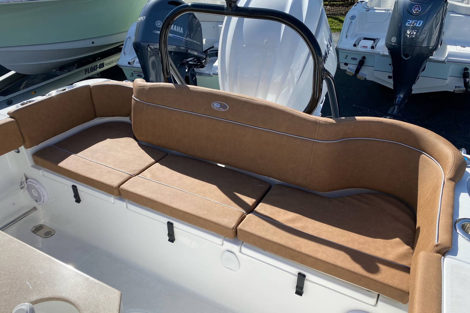 New 2023 Sea Hunt Ultra 255 SE #0348 image 4