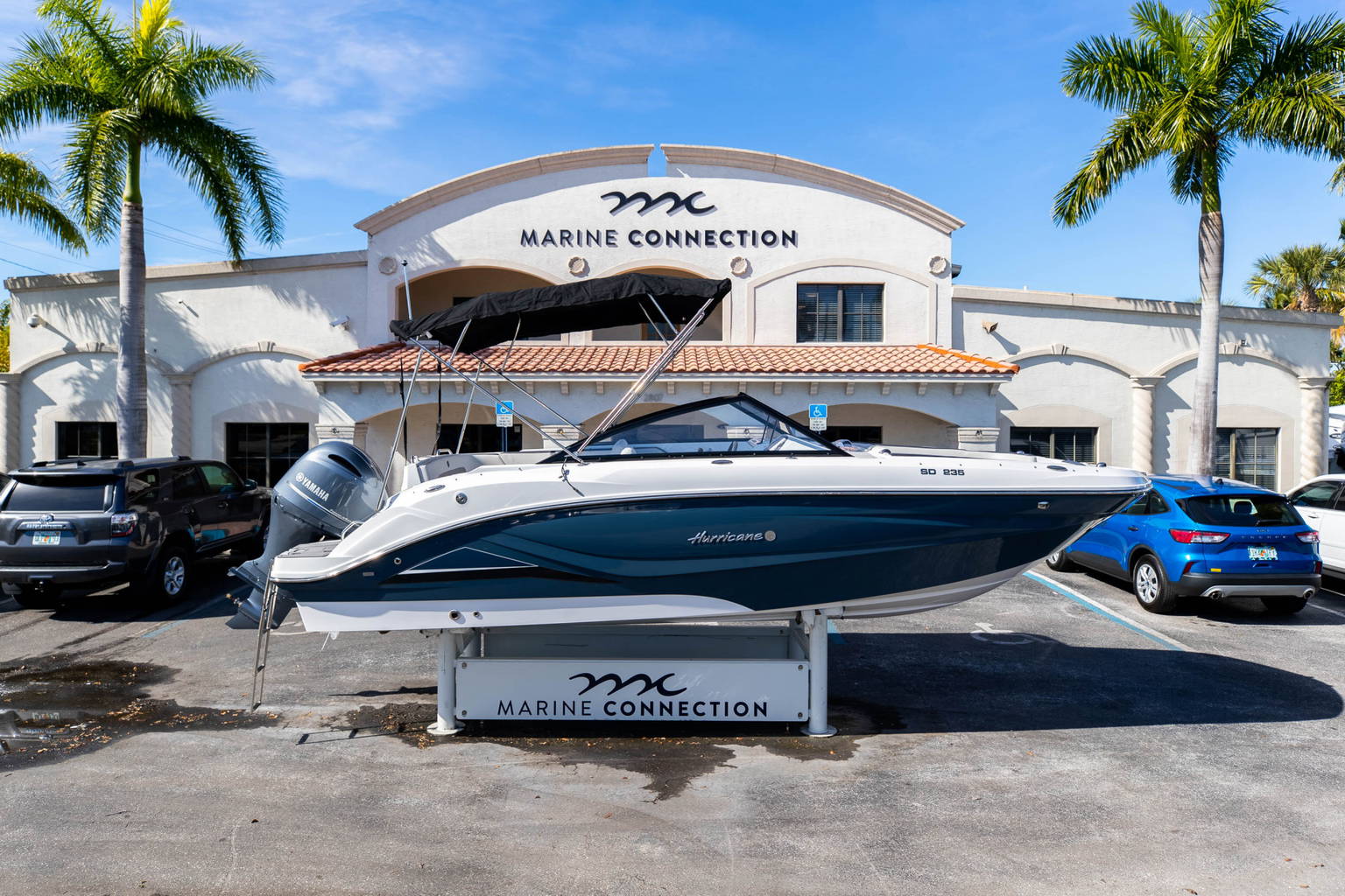 New 2023 Hurricane SunDeck OB SD 235 OB #9692 image 1