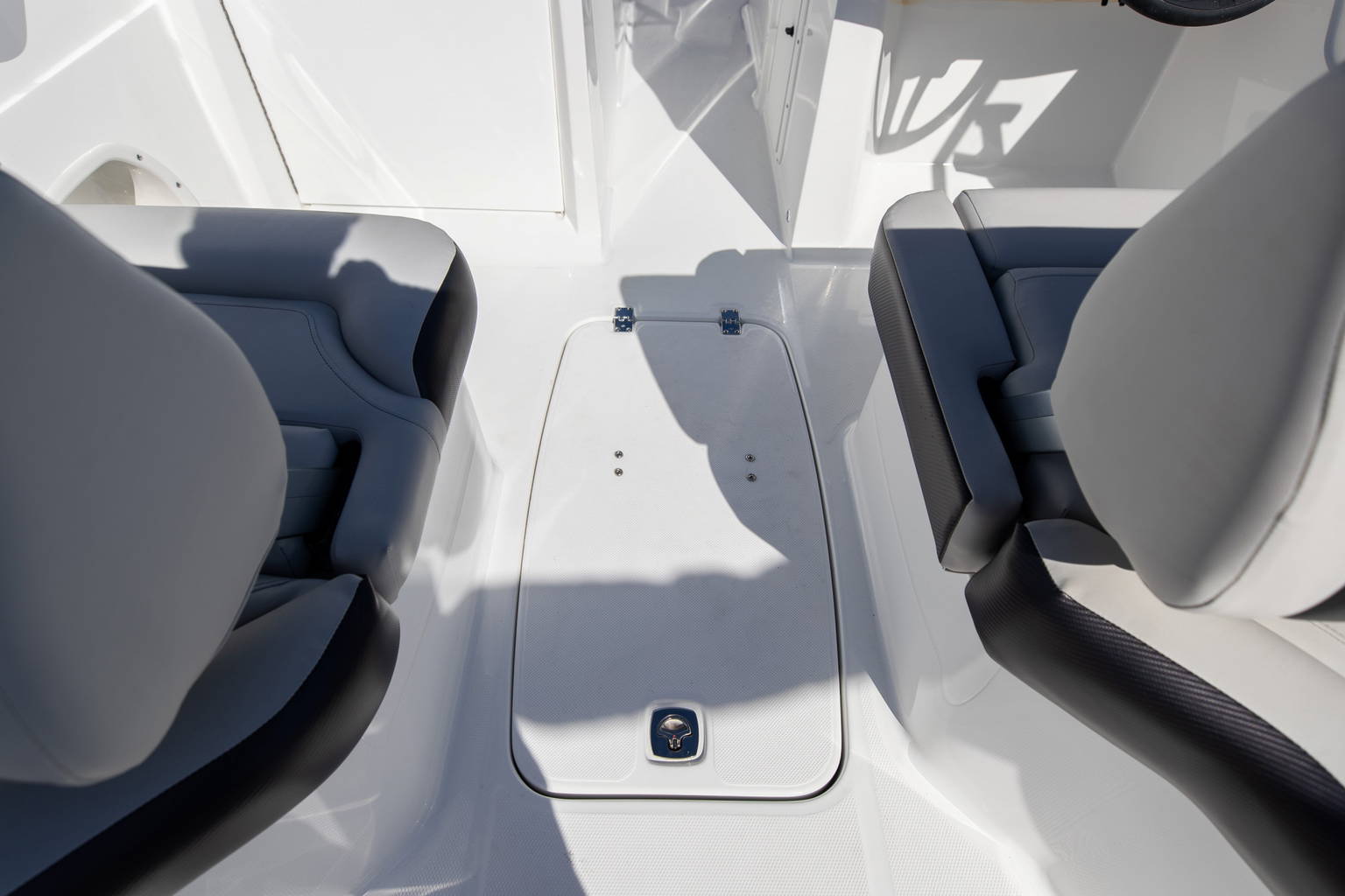 New 2023 Hurricane SunDeck OB SD 235 OB #9692 image 25