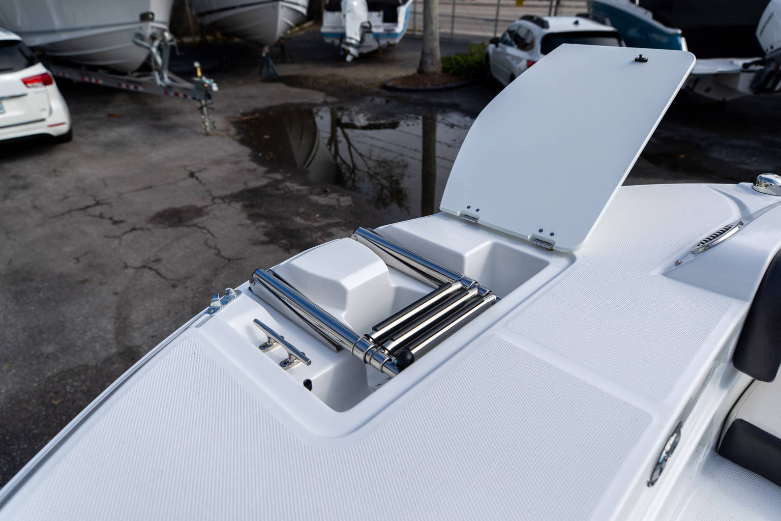 New 2023 Hurricane SunDeck Sport OB SS 205 OB #9118 image 29