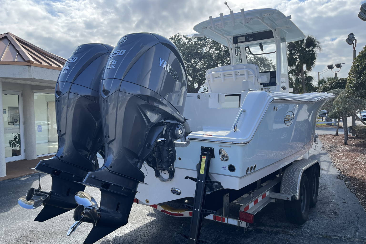 New 2023 Sea Hunt Gamefish 27 CB #0265 image 6