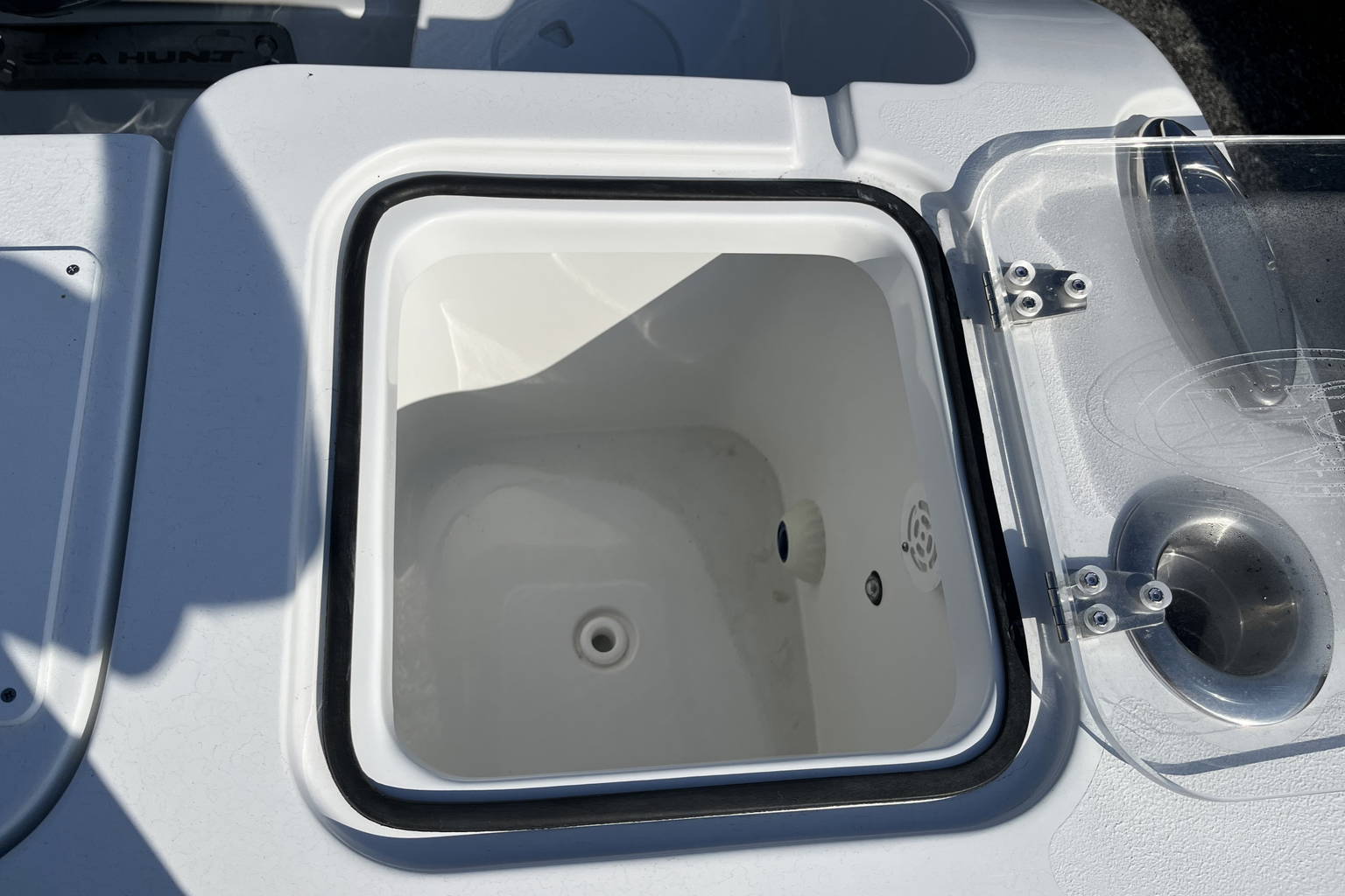 New 2023 Sea Hunt Gamefish 27 CB #0265 image 23