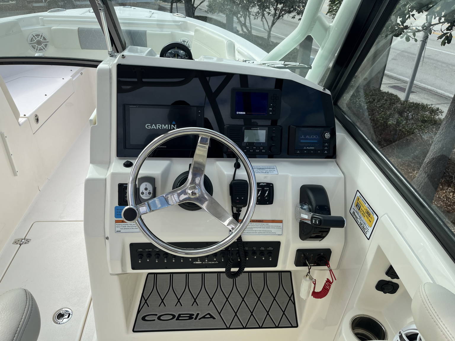 Alternative image of Cobia 240 DC in Vero Beach, FL